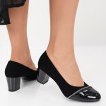 Magassarkú Cipők Esence Black